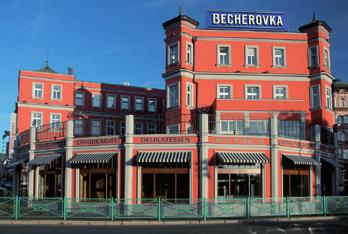 jedinečný turistický komplex obchůdků, kaváren a restaurací v