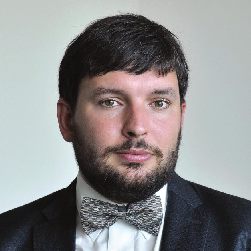 Úvodní slovo V roce 2017 jsme v UCEEB pracovali na zhruba 220 projektech, z nichž asi 40 bylo dotovaných výzkumných grantů a 170 čistě komerčních spoluprací.