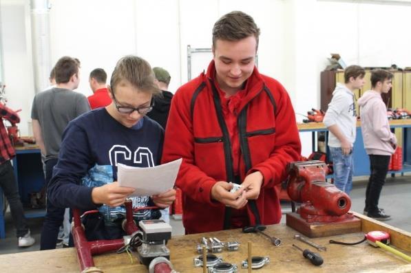 Praze Letňanech. Workshop s firmami Systherm a Hilti ČR Dne 7. 11.