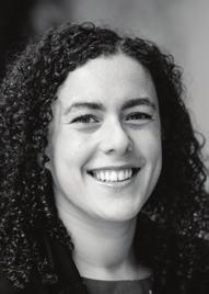 Velká Británie: Rosanna Thomasoová Rosanna je poradkyní v oblasti znalostí a hodnocení. Pracuje jako vedoucí v oblasti znalostí a hodnocení v Pause vytváření prostoru pro změnu ve Velké Británii.