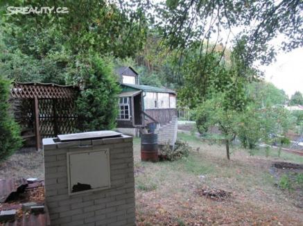 4) Rekreační chata Obvyklá cena, znalecký posudek: 170 560 Kč Vyvolávací cena: 113 334 Kč Lokalita: ulice