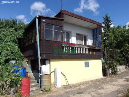 5) Rekreační chata Nabídková cena: 179 000 Kč Lokalita: Kadaň, okres Chomutov Stavba: Smíšená Podlaží: 2 Plocha zastavěná: 35 m2 Užitná plocha: 30
