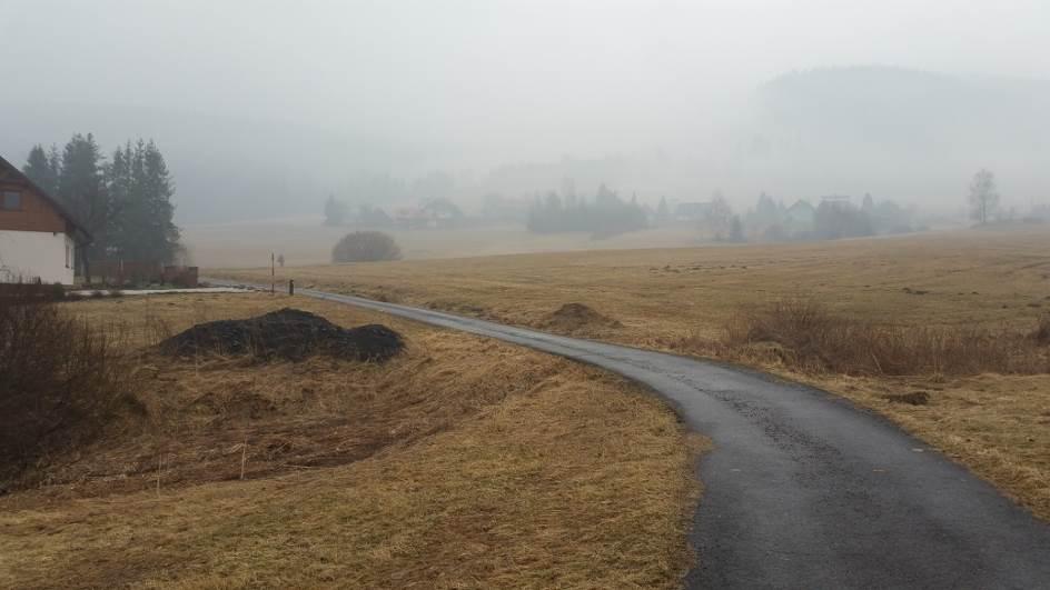 Z3, Z20, Z21, Z22, Z23, Z28, Z104, Z105, Z106 (SV) Plochy smíšené obytné vesnické Z85 (PV) Plochy veřejných prostranství s převahou zpevněných ploch Plochy Z3, Z22, Z85, Z104, Z105 a Z106 jsou
