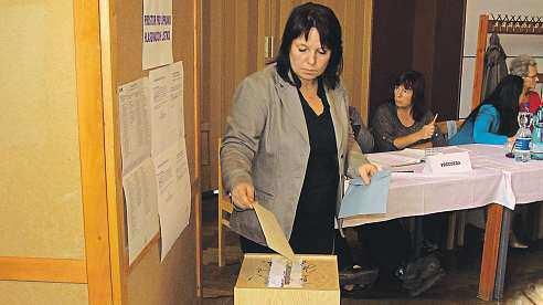 2 17. října 2014 Prachaticko Knihovna je třeba, v tom se shodnou všechny strany PRACHATICE Martin Malý obhájí v Prachaticích pozici starosty města a jeho hlavním cílem je pokračovat vzapočaté