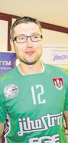 32 17. října 2014 Jižní Čechy SPORTOVNÍ SERVIS. Své tipy posílejte na e-mail roman.spernak@5plus2.cz nejméně stýdenním předstihem. Basketbal Extraliga junioři 4. a5.kolo 18. 10. Písek Zlín, 13:00 19.