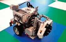 strojírenství Žákovskou robosoutěž vyhrál holčičí Tým Juniorské kolo Robosoutěže organizované Fakultou elektrochnickou ČVUT, v němž soutěžili žáci 2.