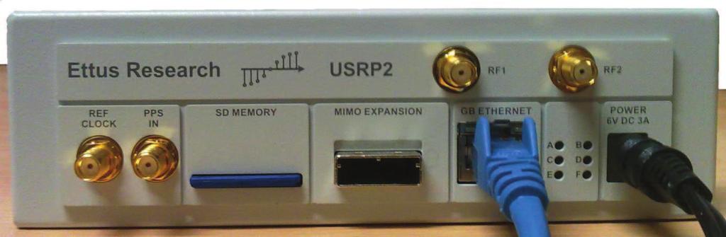 5 Implementace do USRP2 v prostředí Simulink K implementaci výše popsaného kódu bylo využito univerzální softwarové rádio USRP2 (Universal Software Radio Peripheral) společnosti Ettus Research.