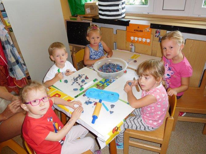 Ve třídě Koťat došlo k dovybavení ateliéru pro děti.