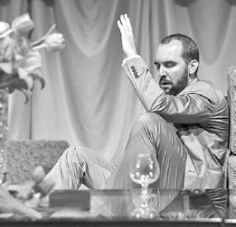 00 hod. Pohádková babička a pohádka se jmenuje: Jak Zuzanka malovala (malý sál divadla) 16.00 hod. Taneční vystoupení Stonožky 16.30 hod.