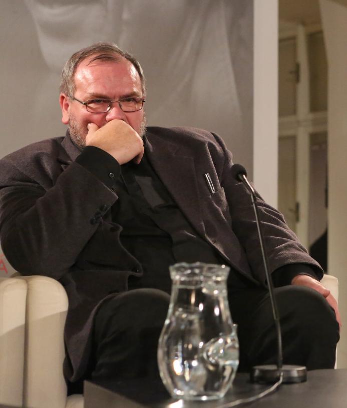 : jh-redakce Foto z Knihovny: Tomáš Herynek Děkujeme všem, kteří přispěli k naplnění našich letošních záměrů.