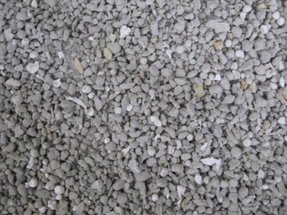 8.3.3 Výroba experimentálních betonových záměsí Experimentální záměsi byly zpracovávany v míchačce typu Filamos M 80 s nuceným oběhem míchacích ramen (viz kap. 7.3).