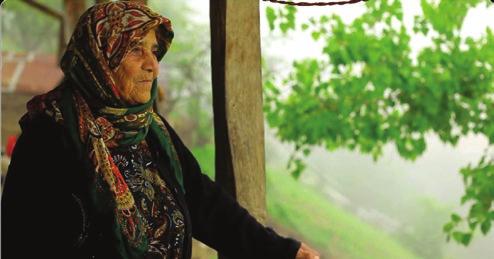 DOKUMENTÁRNÍ FILMY DOCUMENTARIES DOKUMENTÁRNÍ FILMY DOCUMENTARIES ZLATÍČKO BELOVED دلبند HLEDÁ SE FARÍDE FINDING FARIDEH در جستجوی فریده Režie Director : Yaser Talebi 08 Írán 63 min persky CZ EN