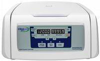 Centrifugy CM-7S PLUS digitální univerzální centrifuga s výkyvným rotorem mikroprocesorem řízená univerzální centrifuga s LCD displejem, ideální k odstřeďování séra, močových vzorků a koprologie