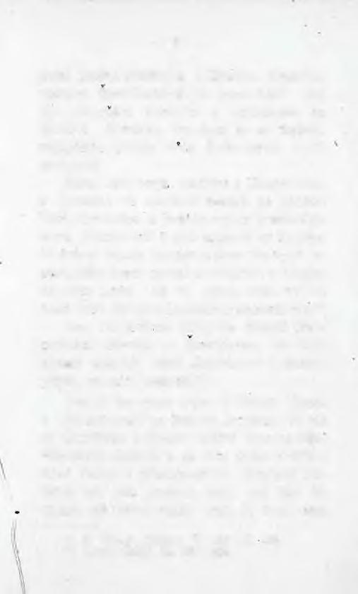 71 pojal matku Jindřicha z Hradce, Kateřinu rozenou Sternberkovu po roce 1451. Jan byl nejvyšším komořím a hejtmanem na Moravě.