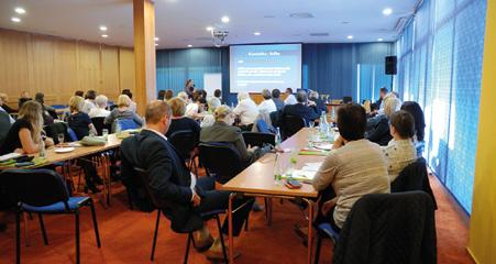 NADACE HAIMAOM / Výroční zpráva 2017 PODZIMNÍ SEMINÁŘ HEMATOLOGICKÝCH SESTER V polovině září se v Rožnově pod Radhoštěm uskutečnil druhý ročník Podzimního semináře hematologických sester.