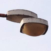 Projektant by měl být schopen, s přihlédnutím k místním specifikům, navrhnout osvětlení, které nebude zbytečně poškozovat noční prostředí ani obtěžovat obyvatele.