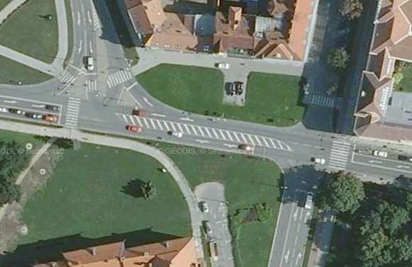 4 Koordinace křižovatek Blahoslavova-Kostelecká-Vápenice a Vápenice-Rejskova Třetí návrh koordinace křižovatek byl pracován pro křižovatku Blahoslavova- Kostelecká-Vápenice a Vápenice-Rejskova v
