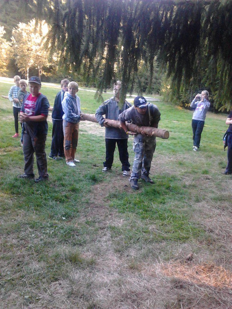 Víkendový výchovně vzdělávací pobyt pro pěstounské rodiny Pardubického kraje hotel Podlesí - pohádková vesnička /18. - 20. 10.