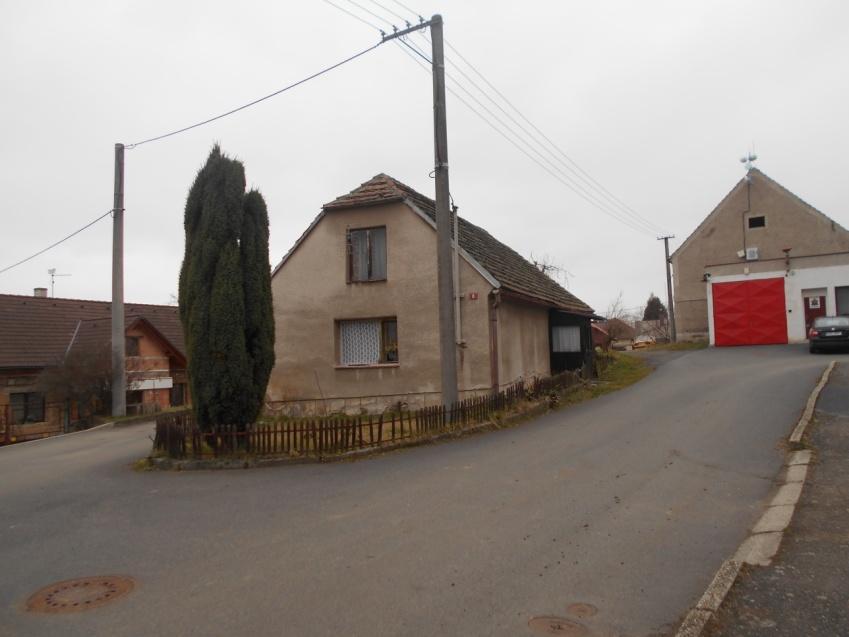 Znalecký posudek číslo 224/3/2018 o ceně nemovitostí vlastnický podíl ve výši 1/6 na parc. č. 1, součástí je stavba rodinného domu č. p. 8 v katastrálním území Poličany, v obci Kutná Hora.