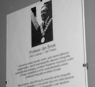 významnému českému teoretikovi umění a