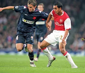 října 2007, Liga mistrů Arsenal - Slavia.