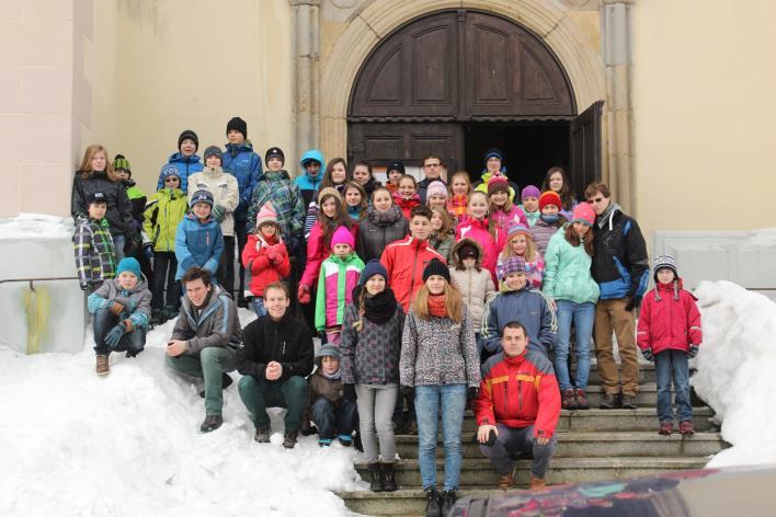 Na tuto otázku nám přes značnou vynalézavost nebyl nikdo schopen správně odpovědět, a to ani s nápovědou, že jím oplývá česká země, viditelné je z hory Říp a typicky se vyskytuje společně s mlékem.