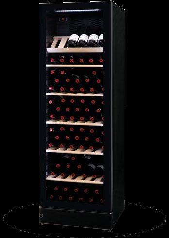 Vinotéka VKG 570 dvoudveřová vinotéka s neodděleným vnitřním prostorem provedení Silver a Black statické automatické odtávání termostat chladivo R 600a kouřové sklo dveří 5 dřevěných roštů osvětlení