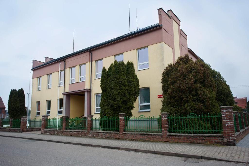 STŘEDNÍ ŠKOLA TECHNICKÁ A ŘEMESLNÁ, NOVÝ BYDŽOV Dr. M.