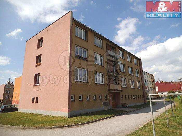 Záznam o prodeji srovnávané nemovitosti č. 2 1. Identifikace Prodej, Byt, 51 m 2, Sídliště míru, Nové Celková cena: 850.000 Kč Adresa: Sídliště míru, Nové Hrady, okres České 2.