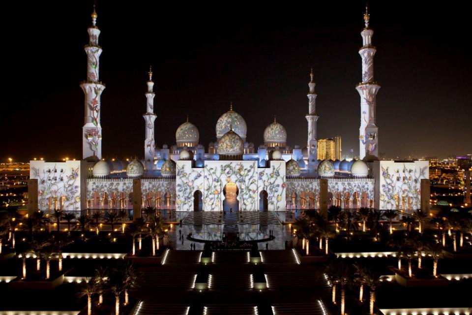 Sheikh Zayed Mosque, Abů