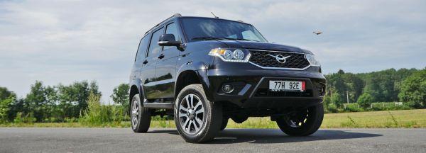 Nabídka vozidla UAZ 3163 Patriot Základní technický popis UAZ 3163 AMC je moderní pohodlné terénní SUV, jehož karoserie je umístěna na pružném ocelovém rámu.