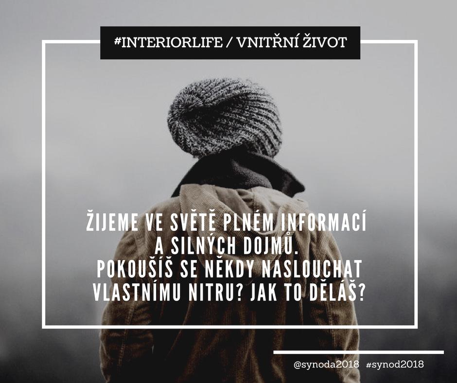 ním a radostí. Adorace, meditace a kontemplace: Vážíme si také kontrastu ticha, které církev poskytuje ve své tradici eucharistické adorace a rozjímavé modlitby.