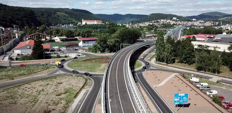 14 I/62 Děčín - Vilsnice elastomerová za současného zdvihnutí NK, reinjektace kabelových kanálků a ošetření kotevních oblastí.