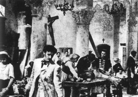 Posledica bitke 24. juna 1859. godine austrijska i francuska vojska su se sukobile kod Solferina, grada u severnoj Italiji. 16 časova kasnije, 36.000 ljudi je ležalo mrtvo ili ranjeno. Iako je 1859.
