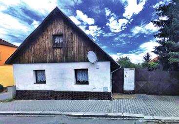 interiérové architektky Aleny Mrovcové, při které se V roce 2011 prošla citlivou