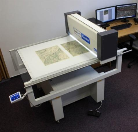 Digitalizace map, plánů a atlasů Digitalizace map a atlasů na přesném kartometrickém skeneru (např.