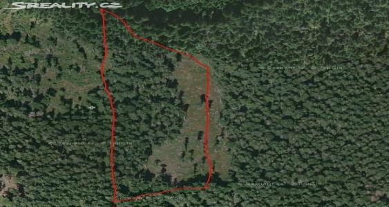 Pozemky jsou ve výlučném vlastnictví a prodávaná vým ra činní 12.540 m2.
