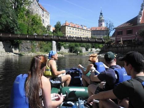 Školní rok 2015/2016 byl u Vyšší odborné školy Ministerstva obrany zahájen v souladu s nově udělenou akreditací MŠMT s platností do roku 2021. Ve dnech 25. a 26.