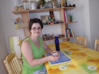 V rámci sociálně terapeutických dílen zajišťuje Spolek Slunečnice v souladu se zákonem o sociálních službách tyto základní činnosti: - pomoc při osobní hygieně nebo poskytnutí podmínek pro osobní