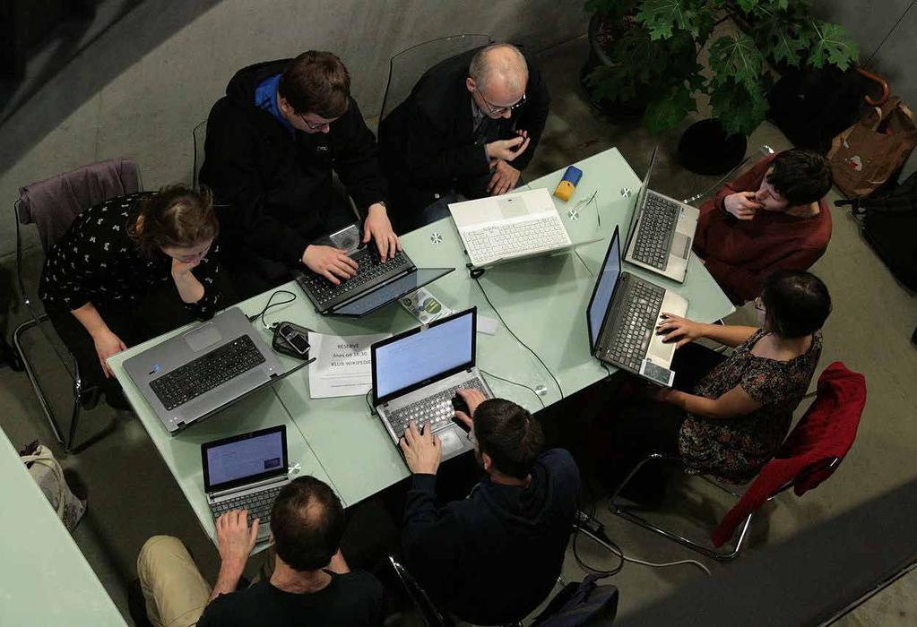 Díky Wikiklubu editujeme společně Tým Education Collaborative ve Stockholmu diskutoval nad budoucností spolupráce se vzdělávacími institucemi Brno Praha 16 účastníků 222 000 přidaných bajtů V roce