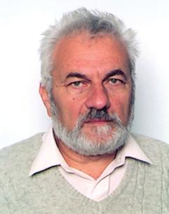 Jako spoluautor profesora J. Habra se podílel na práci Příspěvek k řešení jedné strategické systémové úlohy, vydané v EML ČSAV v roce 1973.