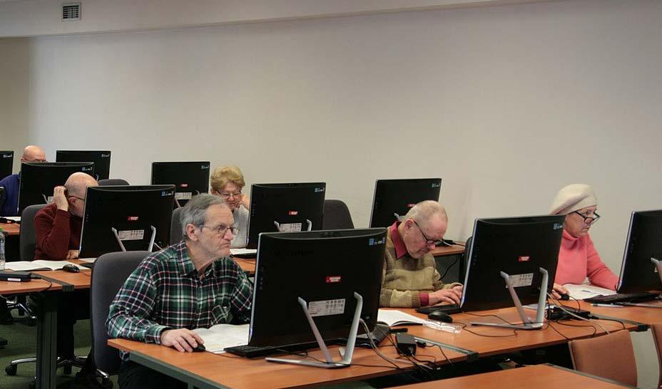 Významné projekty Dopad projektů 1 256 535 74 615 418 228 764 účastníků nově registrovaných přidaných bajtů nových či upravených hesel Vzdělávací program V rámci vzdělávacích programů se ve Wikimedia