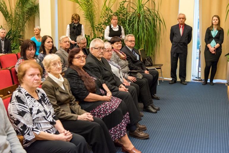 Jaroslava Zsemberiová na promoci Virtuální Univerzity