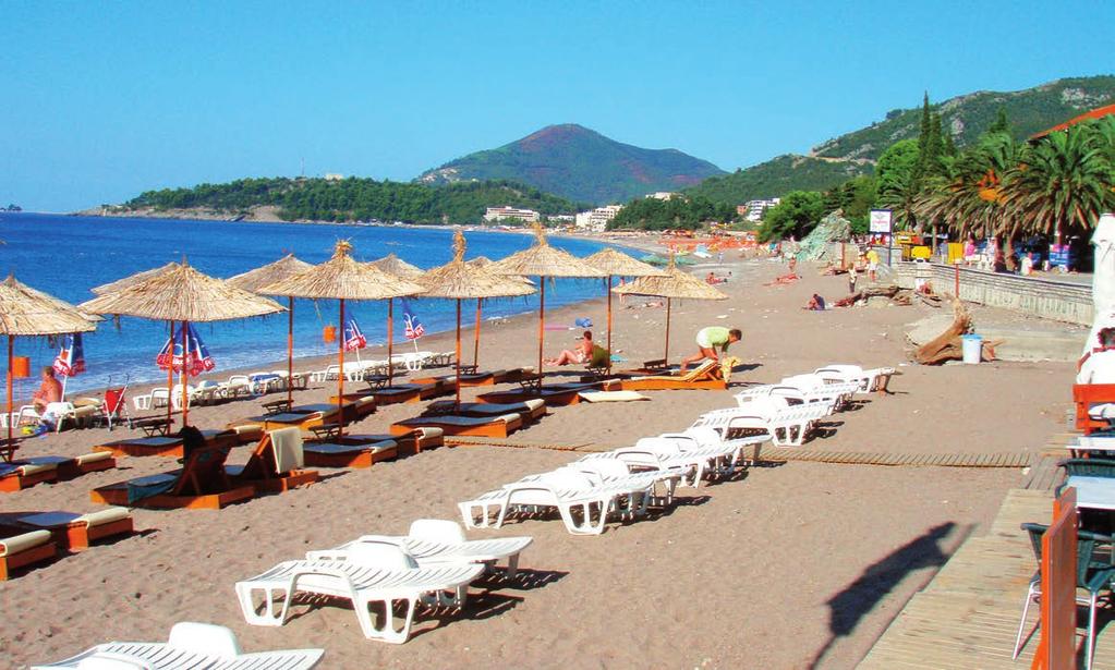 a slnečníky na pláži za poplatok VYBAVENIE: recepcia (trezor za poplatok) výťah aperitív bar WiFi pripojenie v priestoroch recepcie a aperitív baru (zdarma) TV miestnosť reštaurácia a la carte