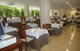 Riu Lago Rojo**** ŠPANĚLSKO Andalusie / Torremolinos 114 / / / / Poloha: nově zrenovovaný hotel s příjemnou atmosférou, kvalitními službami a s velice dobrým umístěním v