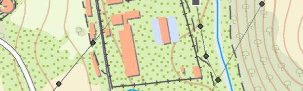 AL070 Plot Stavba alebo konštrukcia z rôzneho materiálu (kameň, tehla, drevo, železo, pletivo, a pod.), určená na vymedzenie plochy, zabránenie vstupu, ochranu a pod. Línia Interpretuje sa na teréne.