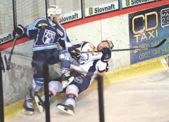 Košice ťahali majstri sveta z roku 2002 brankár Rastislav Staňa, obranca Martin Štrbák i víťaz Stanleyho pohára s New Jersey Devils v sezóne 2002/03 útočník Jiří Bicek, do nitrianskeho súkolia zasa