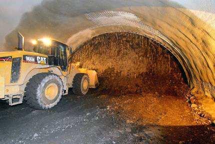 Technologie ražeb tunelu