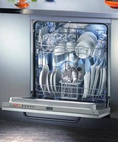 Vstavané spotrebiče Vstavaná rúra SL 86 M XS TR/N Vstavaná rúra SM 62 M XS 2L/N 116.0472.851 9 Funkcií, Kapacita 67 l Energetická trieda A Prevedenie Nerez/Sklo Ovládanie Displej 2 Ovl.