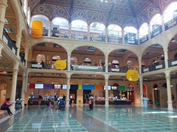 Biblioteca Sala borsa je městská knihovna, jejíž fond je orientován na současnou a